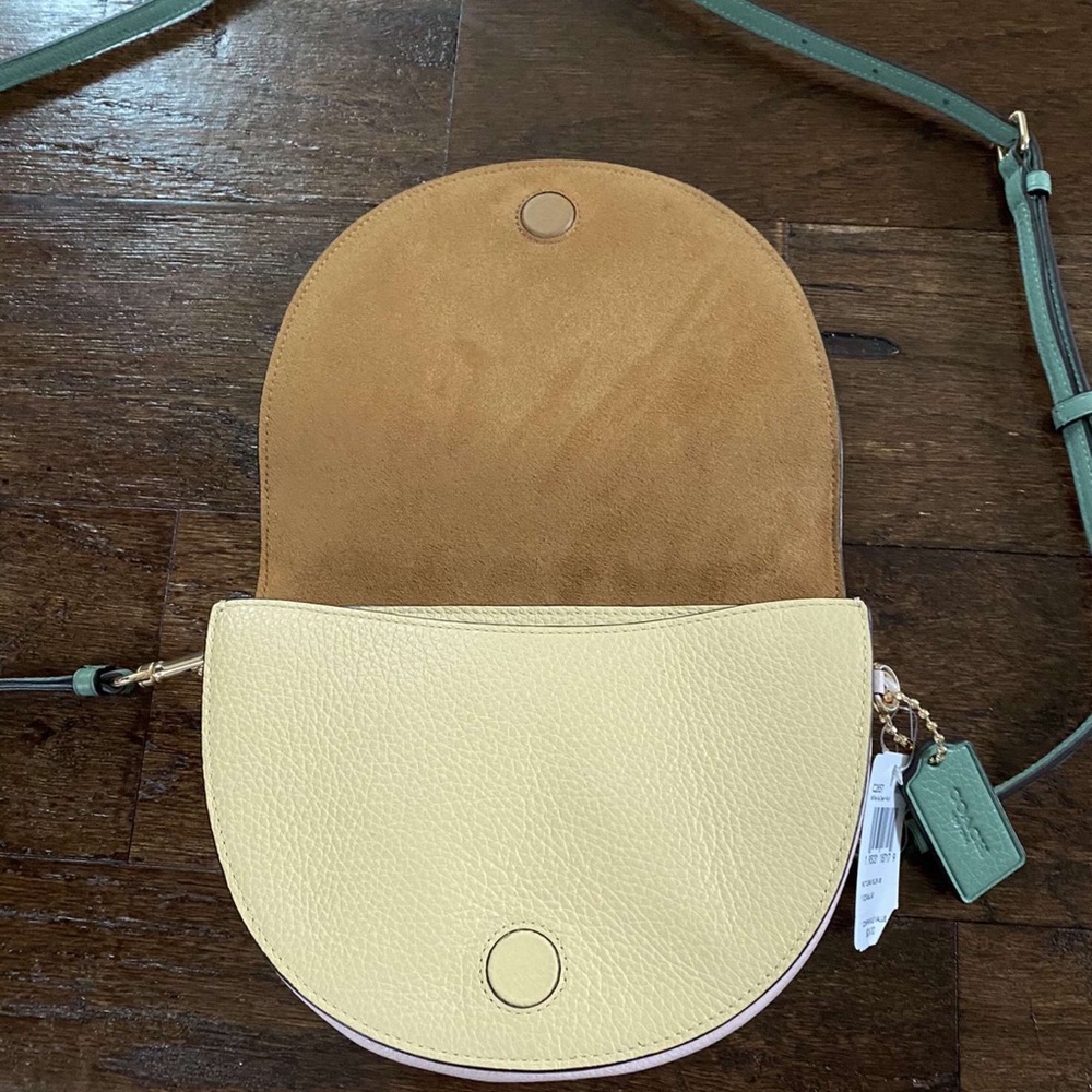 Coach Crossbody In Colorblock Vanilla Cream Multi - Picture 15 of 16